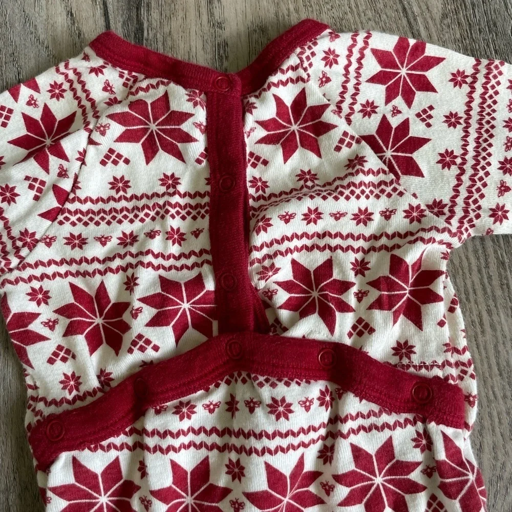 Burt's Bees Baby Red and White Holiday Snowflake Footie